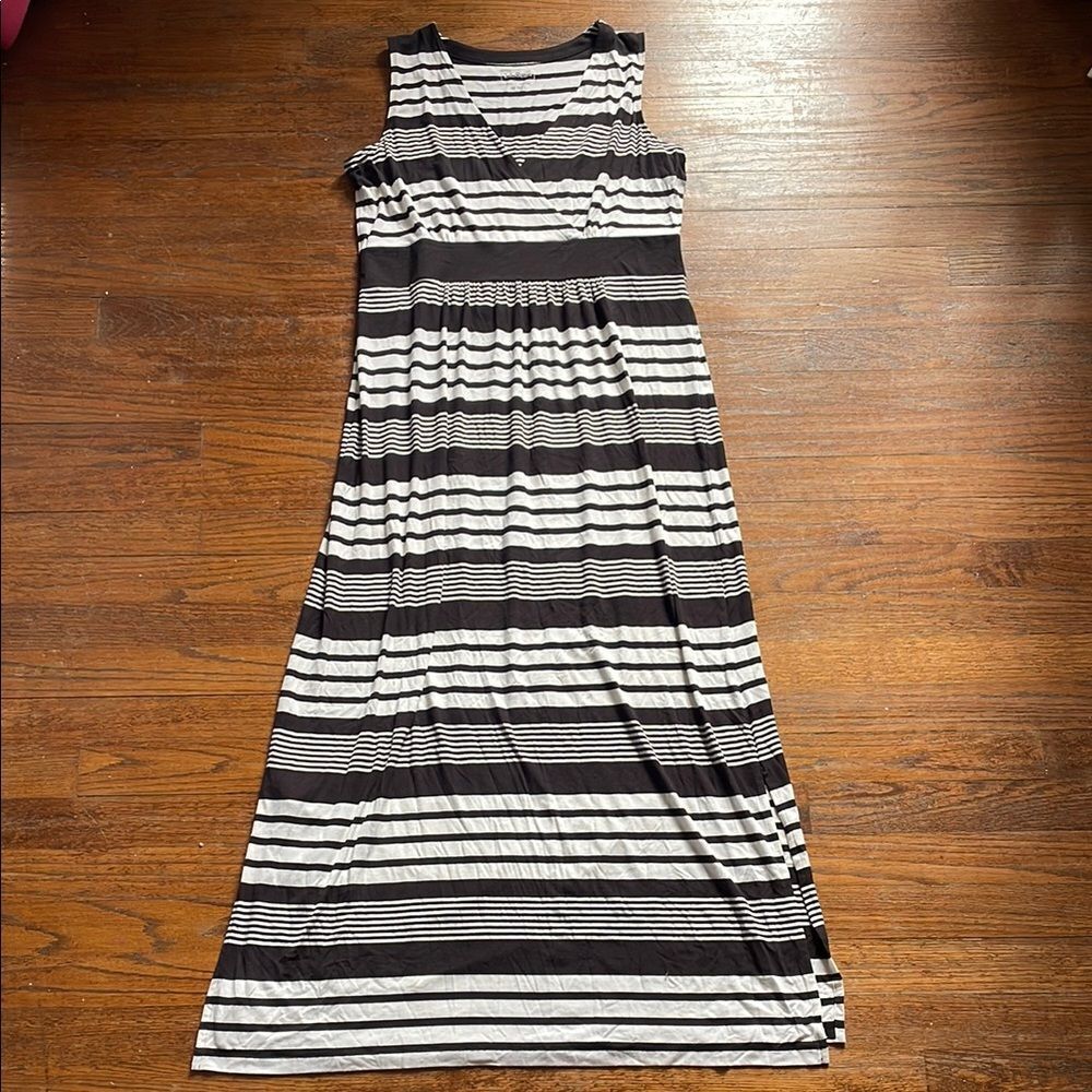 L.L. Bean Sleeveless Black & White Striped Maxi Dress